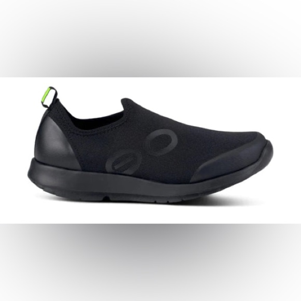 OOFOS Black Athletic Shoes